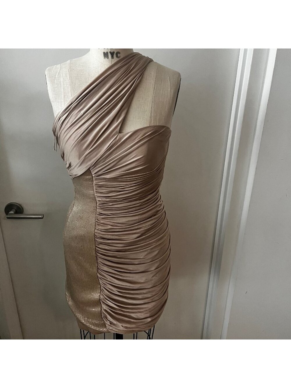 J. MENDEL PARIS Beaded Ruched Cocktail Dress Size 8. ** Please see description**
